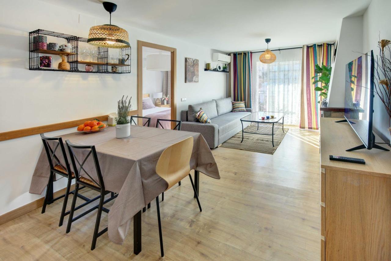 Apartament Pau Casals, 2 Min Walk From The Sea & Sea View Λορέτ Ντε Μαρ Εξωτερικό φωτογραφία